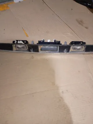 Recambio portón maletero