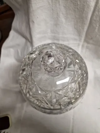 Vaso cristallo Boemia con coperchio