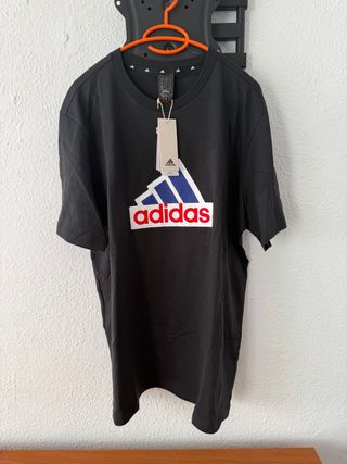 Camiseta Adidas Negra Logo