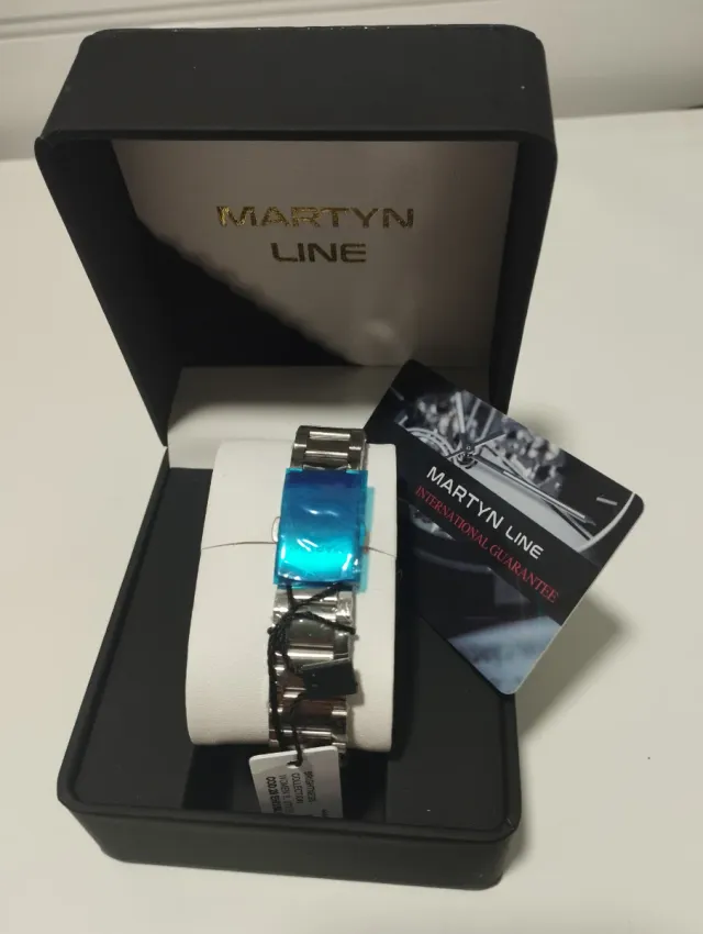 Reloj Martyn Line Mujer Nuevo