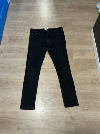 Pantalones vaqueros negros