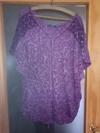 Blusa Morada Estampada