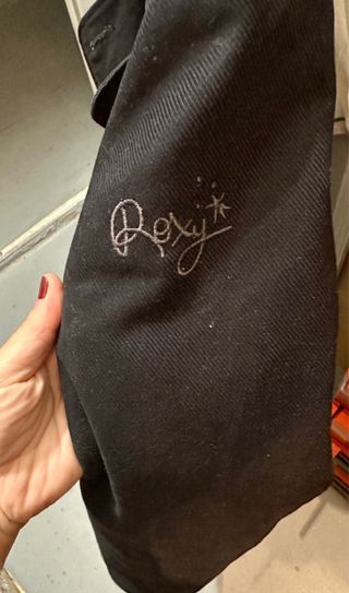 Chaqueta bomber Roxy negra