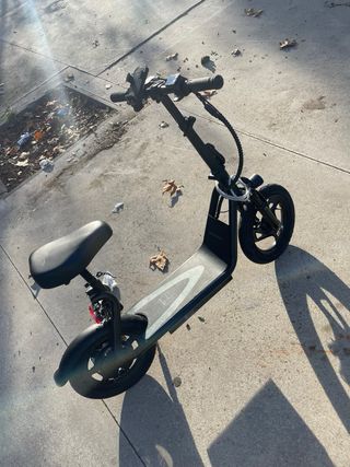 Patinete Eléctrico con Asiento