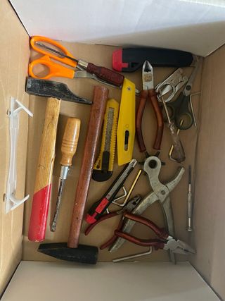 Lote de herramientas variadas