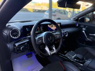 Mercedes-Benz CLA45 AMG 2021