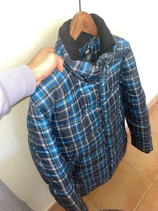 Chaqueta acolchada cuadros azul y gris