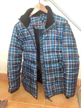 Chaqueta acolchada cuadros azul y gris