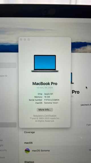 MacBook Pro 17,1 2020 13" + Cargador y cable