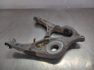 BRAZO SUSPENSION SUPERIOR TRASERO IZQUIERDO MERCE