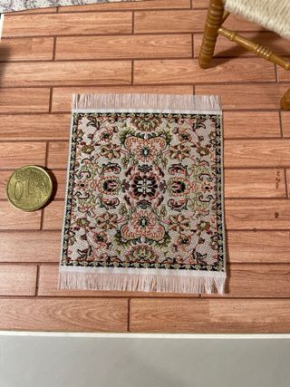 Tappeto piccolo per casa delle bambole