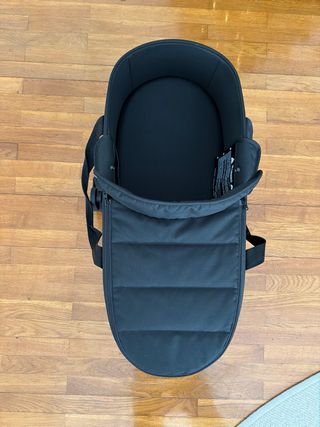 Passeggino Babyzen Yoyo Nero con fodere NUOVO