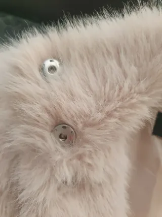 Abrigo corto pelo beige