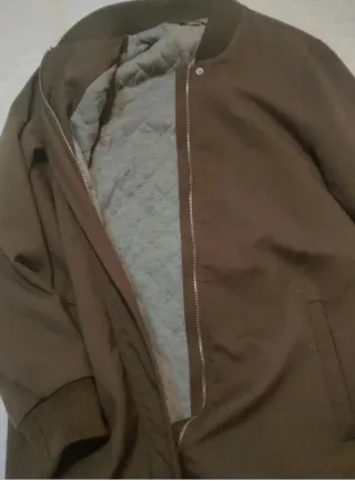 Chaqueta bomber verde