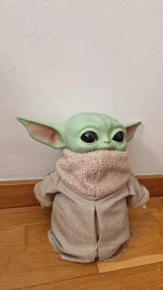 Muñeco Baby Yoda