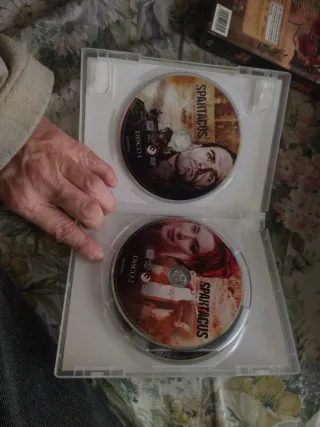 Spartacus DVD - Sangre y Arena y Dioses de la Aren
