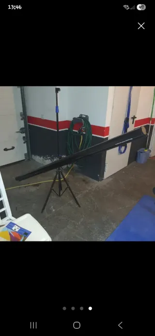 Pantalla proyector con soporte