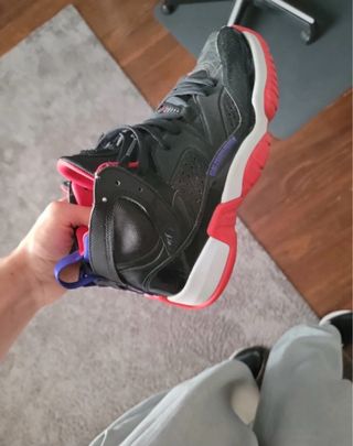 Jordan Jumpman Two Trey Negro/Rojo