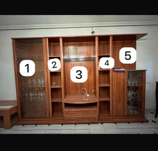 Mueble de salón madera y cristal