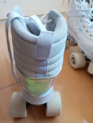 Patines 4 Ruedas Blancos, número 36