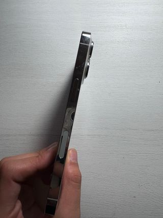 iPhone 13 Pro 256GB · Para piezas · No enciende