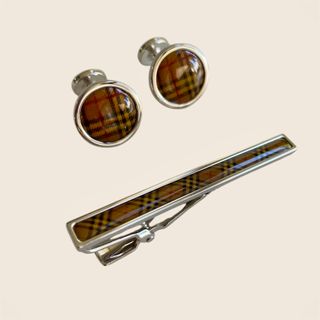 Set Burberry: Gemelos y Pinza Corbata