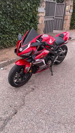 Honda CBR 650 R 2021 Roja