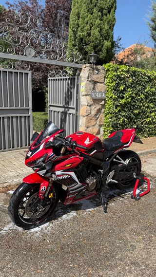 Honda CBR 650 R 2021 Roja