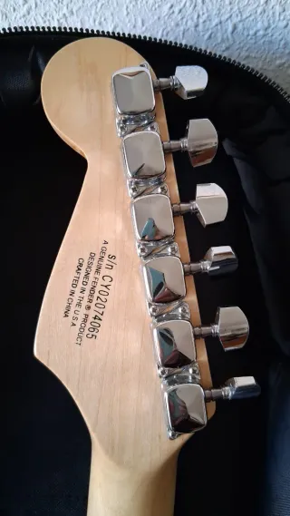 Fender Squier Stratocaster 20th Anniversary