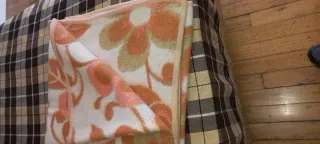 Manta cama 90cm floral naranja y rosa