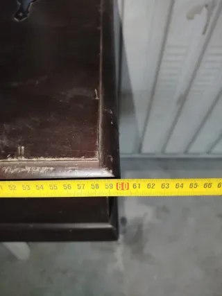 Baúl de madera antiguo