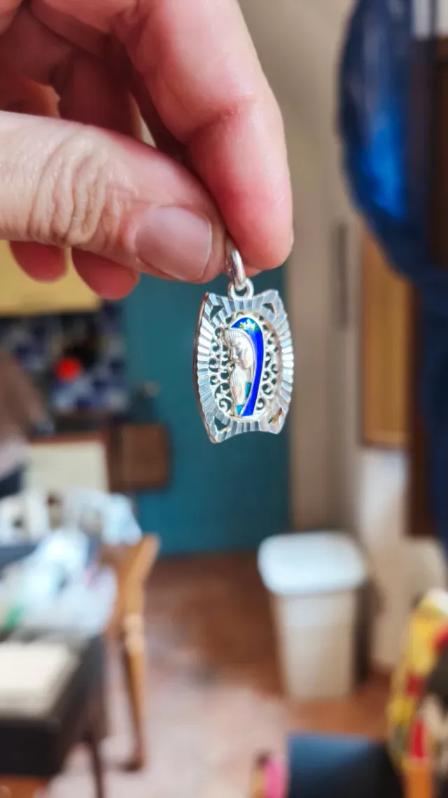 Ciondolo Madonna Smaltato Argento Blu
