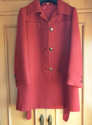 Chaquetón Vintage color teja, precioso. Único