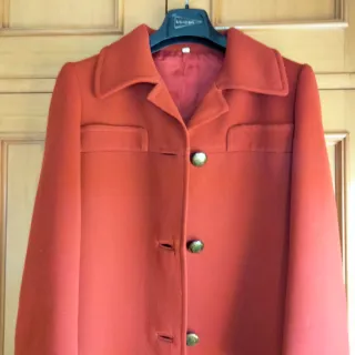 Chaquetón Vintage color teja, precioso. Único