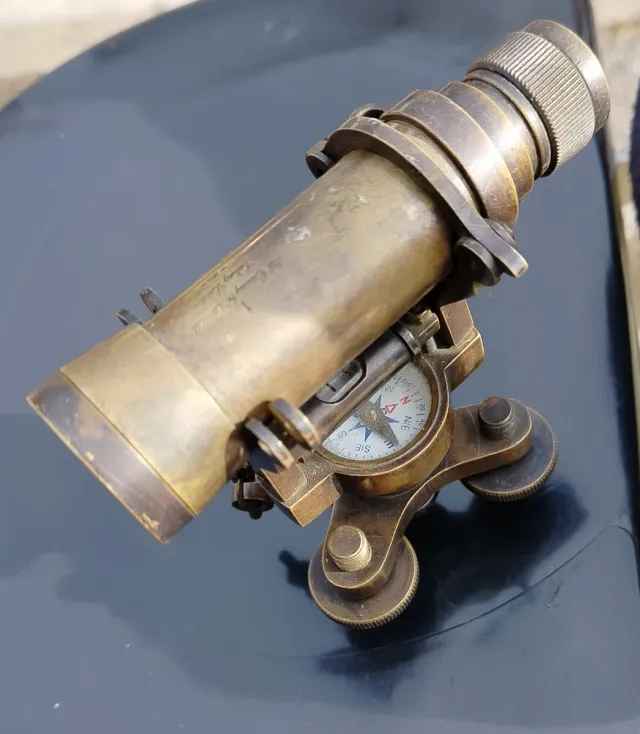 Telescopio marino con bussola W Ottway and Company Limited