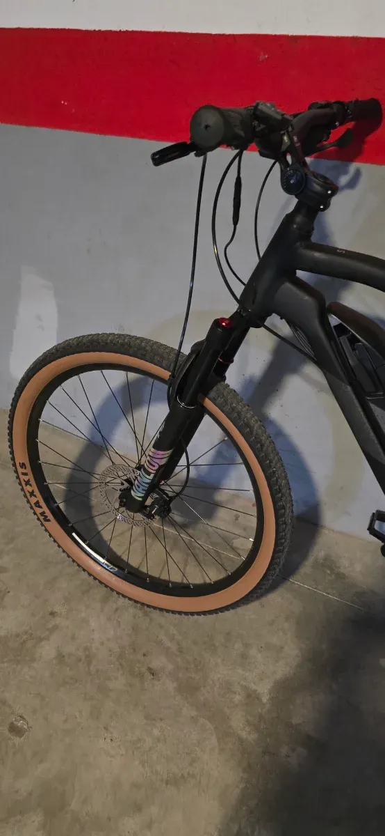 Bicicleta eléctrica Rockrider E-ST500