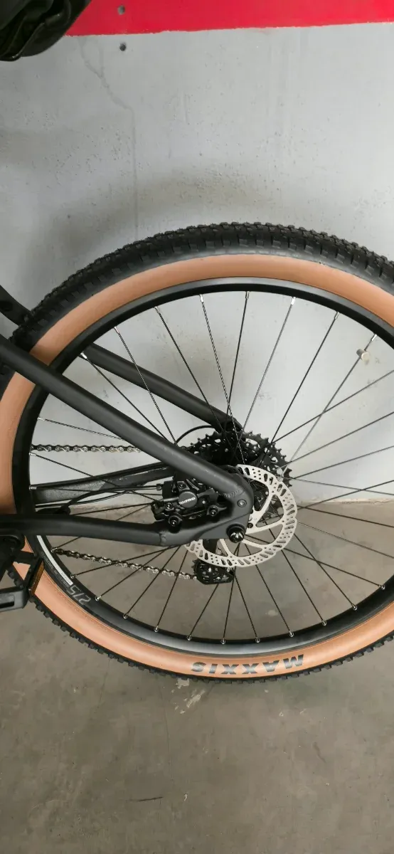 Bicicleta eléctrica Rockrider E-ST500