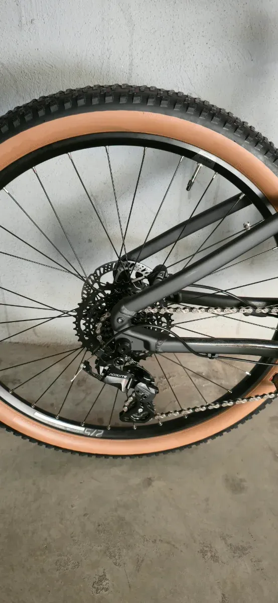 Bicicleta eléctrica Rockrider E-ST500