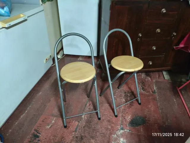 Mesa cristal y metal