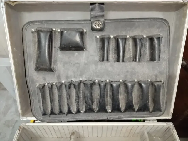 Maleta de herramientas de trabajo