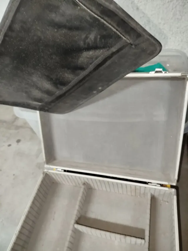 Maleta de herramientas de trabajo