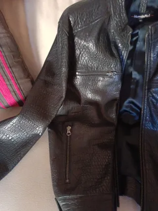 Cazadora Piel Hervás Talla 56 Negra