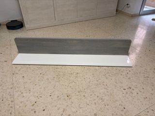 Estante con luz LED nuevo