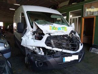 Ford 182649 puerta del der 2522810 transit - 3 2.0
