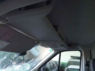 Ford 182649 puerta del der 2522810 transit - 3 2.0