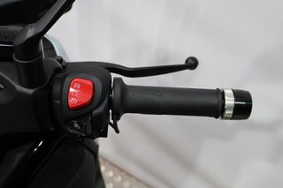 Yamaha XMAX 125 TECH MAX +