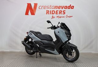 Yamaha XMAX 125 TECH MAX +