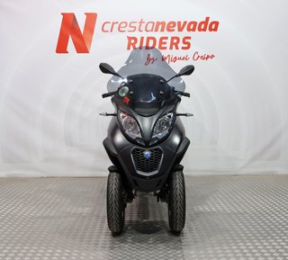 Piaggio MP3 400 HPE