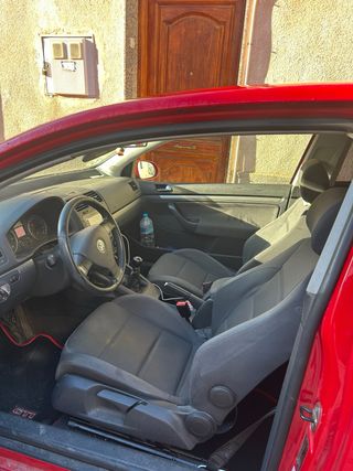 Volkswagen Golf 2006