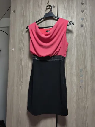 Vestido fiesta negro y rosa